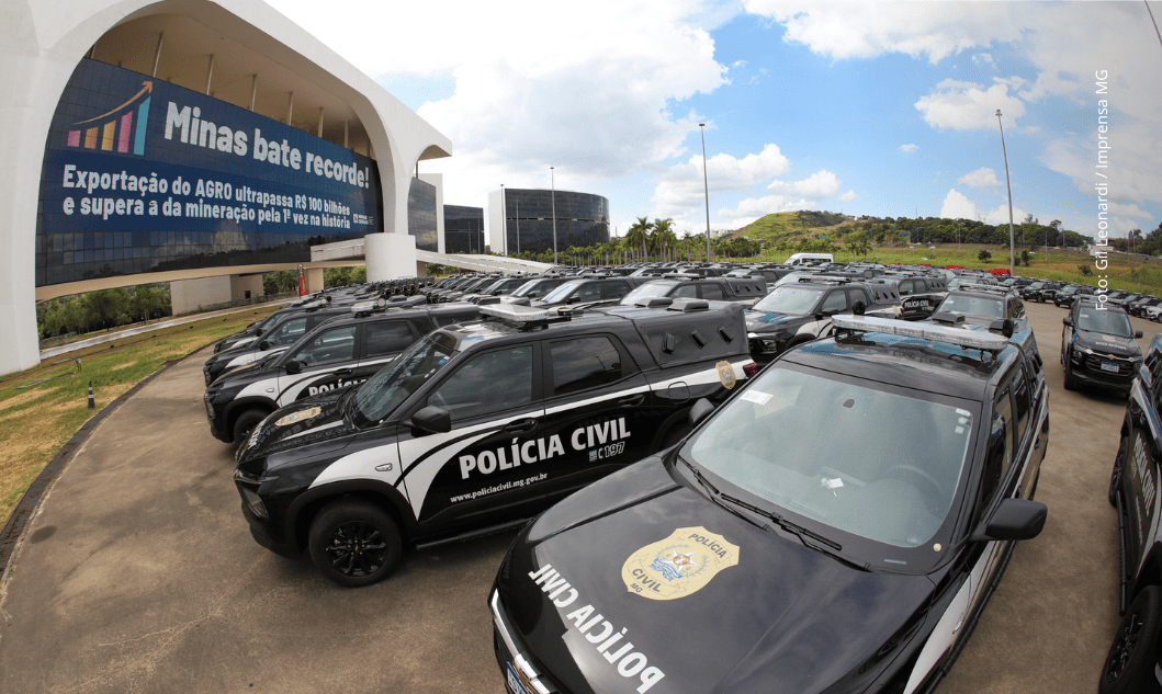 Governo de Minas entrega 103 novas viaturas para reforçar a frota da Polícia Civil